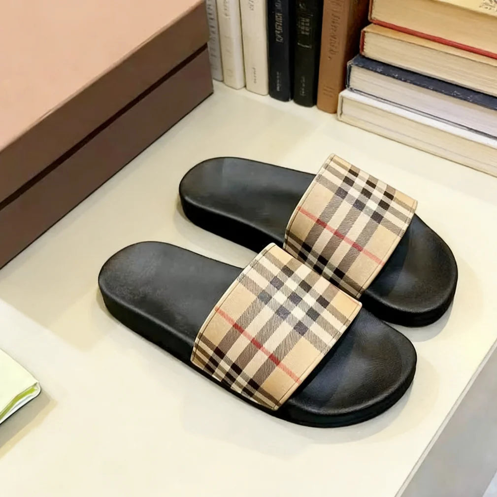 Chanclas Burberry – Comodidad, Lujo y Estilo de Artista